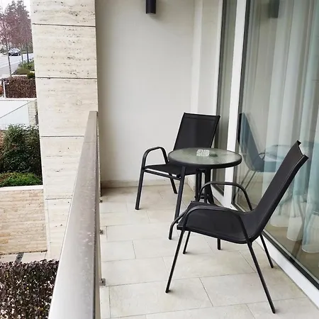 Lägenhet Carbona Siesta